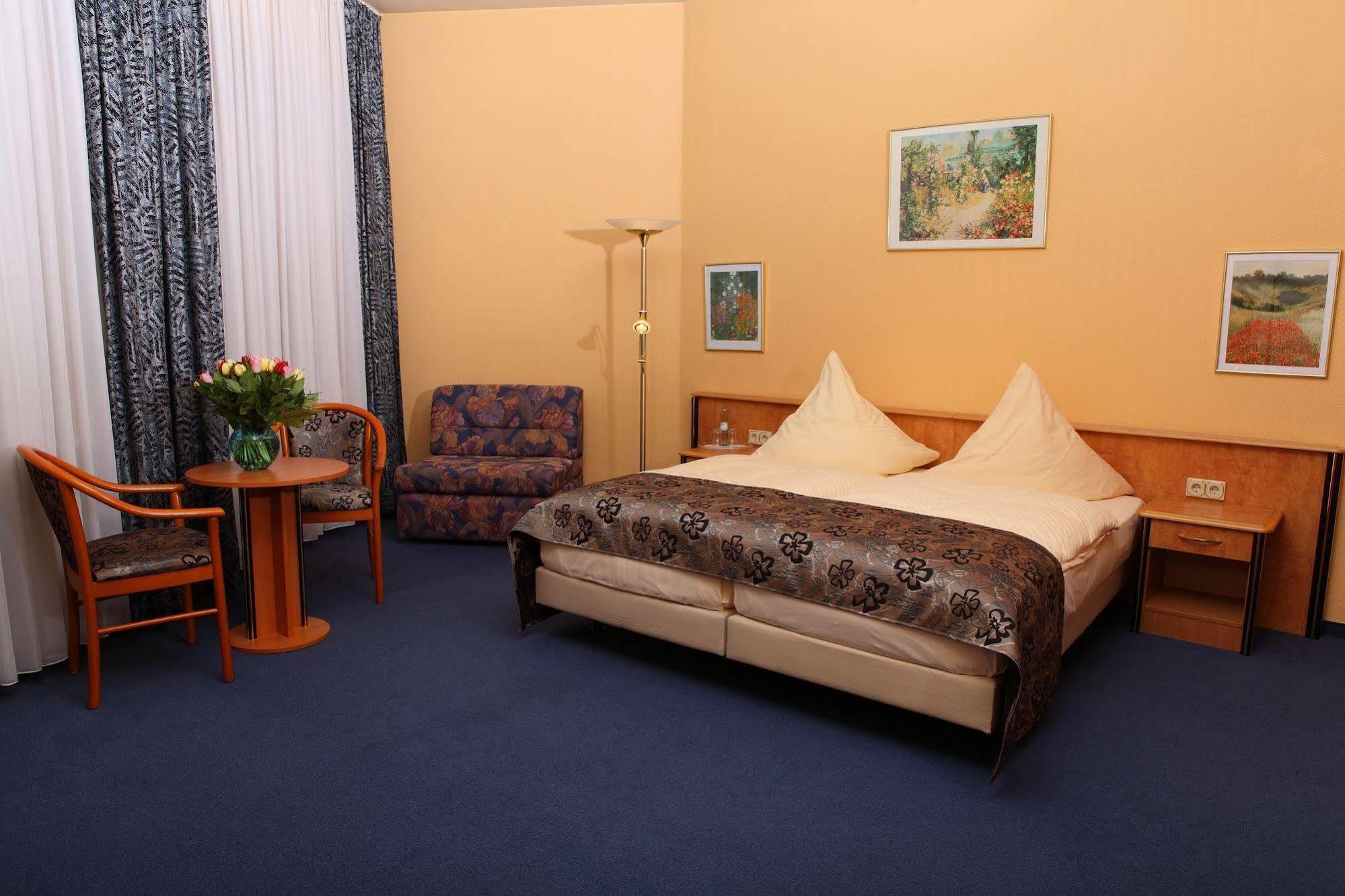 Hotel Boulevard Kolonia Zewnętrze zdjęcie