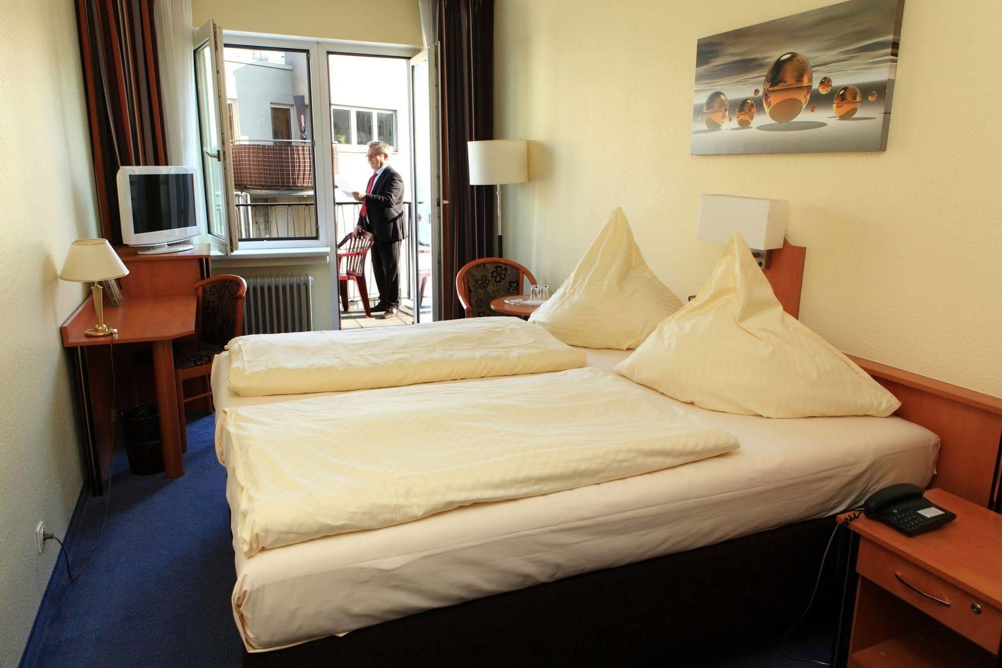 Hotel Boulevard Kolonia Zewnętrze zdjęcie